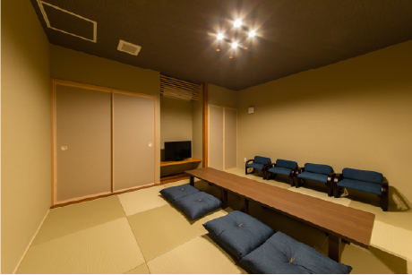 宿泊もできる式場併設の和室控室