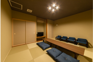 宿泊もできる式場併設の和室控室